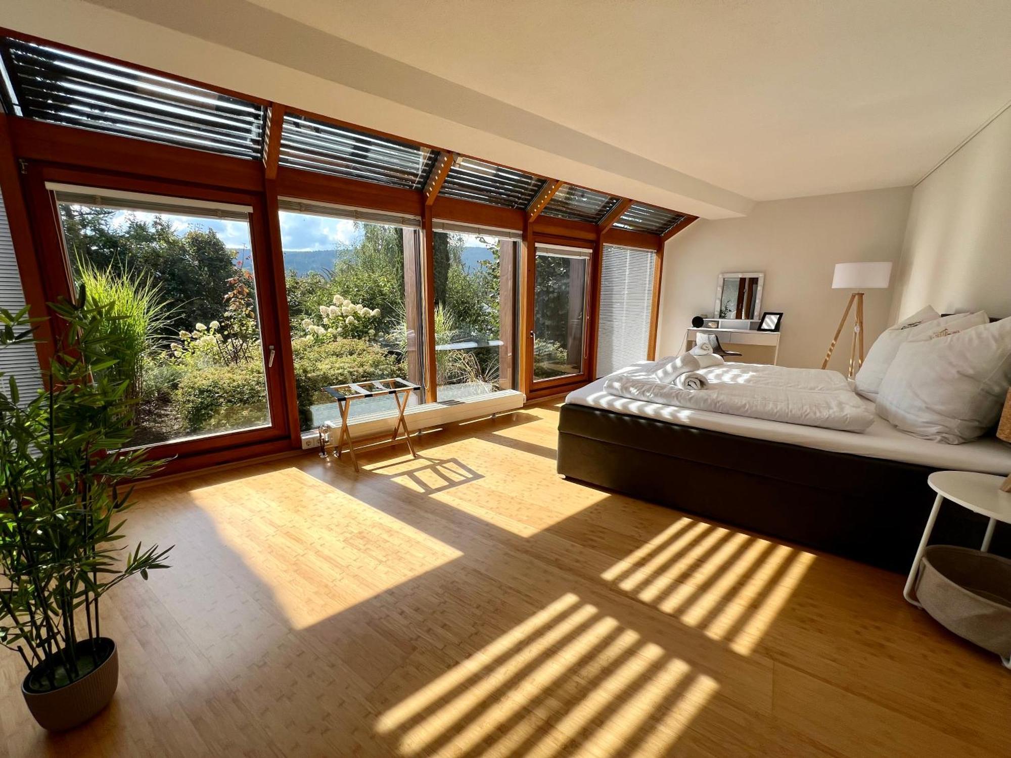 Panoramablick Mit Privatparkplatz, 2 Balkone Und 1,5 Baeder Apartman Titisee-Neustadt Kültér fotó