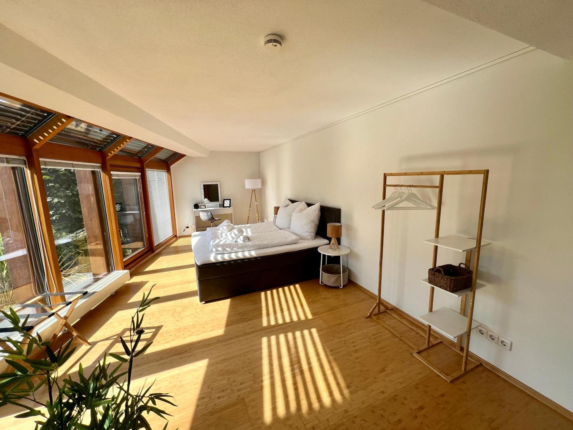 Panoramablick Mit Privatparkplatz, 2 Balkone Und 1,5 Baeder Apartman Titisee-Neustadt Kültér fotó